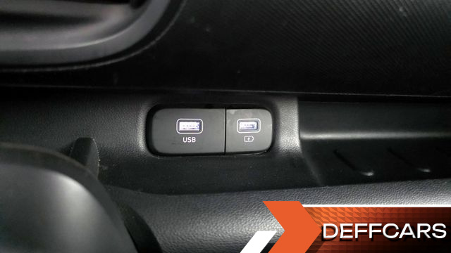 Hyundai CASPER Van Smart купить на сайте DeffCars