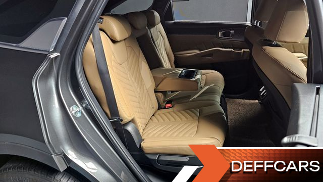 Kia SORENTO HEV 1.6 2WD Signature купить на сайте DeffCars