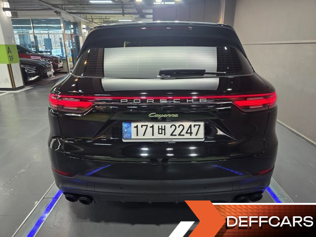 Porsche CAYENNE 3.0 E-HYBRID PLATINUM EDITION купить на сайте DeffCars