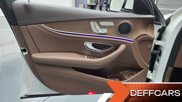 Mercedes E-CLASS E220d Exclusive купить на сайте DeffCars