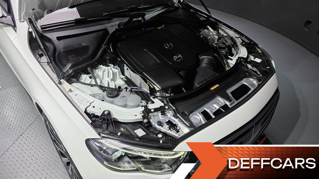 Mercedes E-CLASS E300 4MATIC Exclusive купить на сайте DeffCars