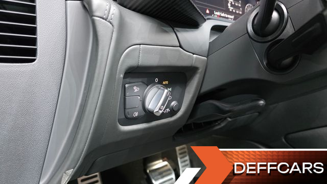 Audi R8 5.2 V10 Performance Spyder купить на сайте DeffCars