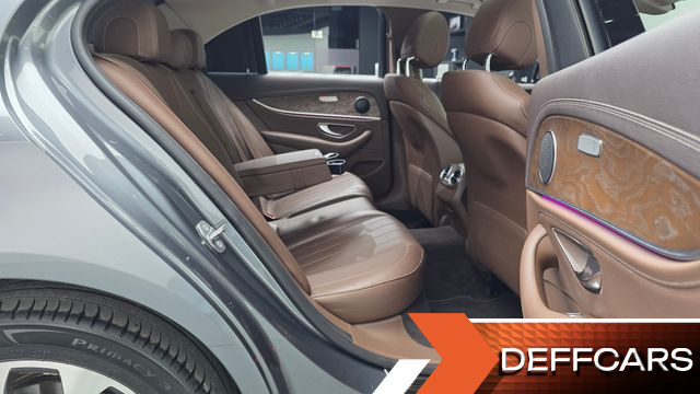 Mercedes E-CLASS E220d 4MATIC Exclusive купить на сайте DeffCars