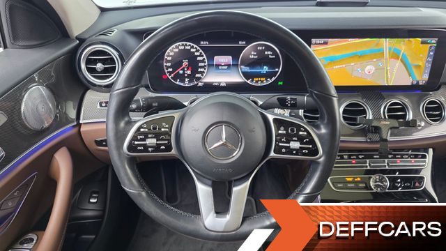 Mercedes E-CLASS E300 4MATIC AMG Line купить на сайте DeffCars