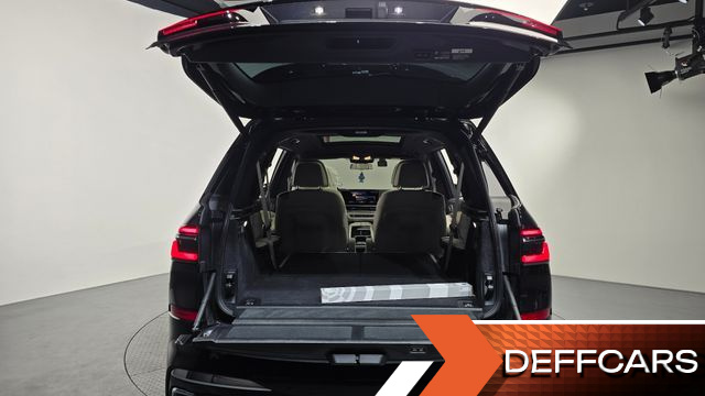 BMW X7 xDrive 40i M Sport 6STR купить на сайте DeffCars