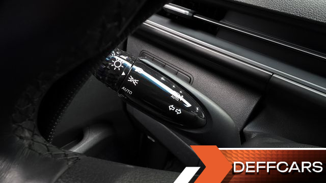 Hyundai STARIA L3.5 Cargo 5-Seater Modern купить на сайте DeffCars