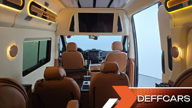 Hyundai SOLATI 15-seater Luxury купить на сайте DeffCars
