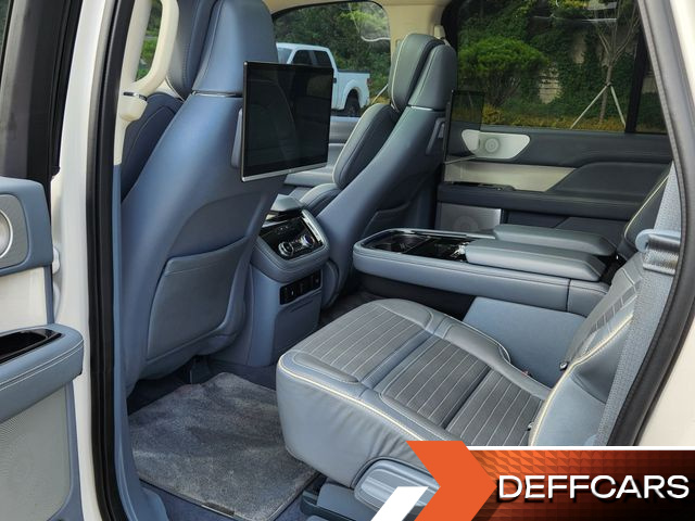 Lincoln NAVIGATOR 3.5L Black Label купить на сайте DeffCars