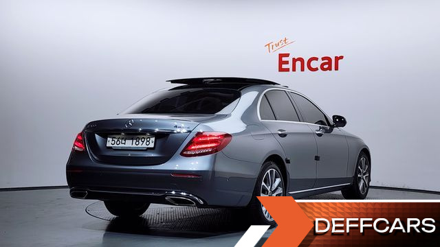 Mercedes E-CLASS E300 4MATIC Avnatgarde купить на сайте DeffCars