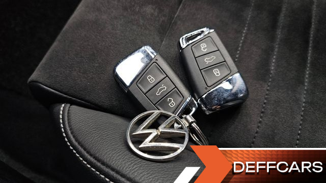 Volkswagen PASSAT 2.0 TDI Premium купить на сайте DeffCars