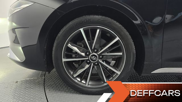 Hyundai GRANDEUR 2.5 Le Blanc купить на сайте DeffCars