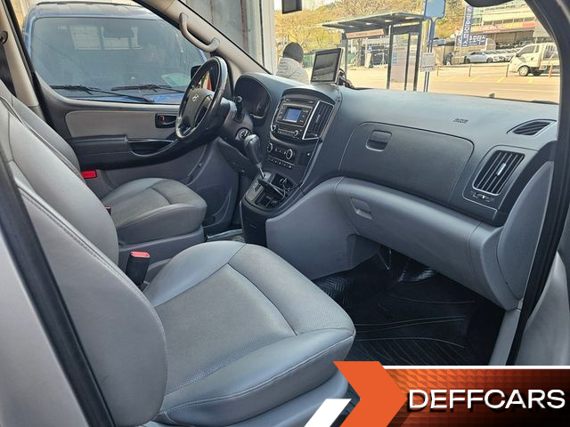 Hyundai STAREX Van 5-Seater Smart купить на сайте DeffCars