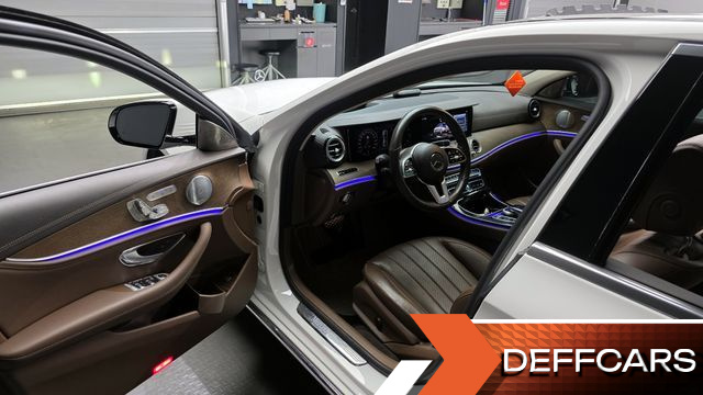 Mercedes E-CLASS E300 4MATIC Exclusive купить на сайте DeffCars