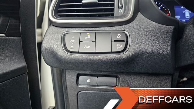 Kia SORENTO Diesel 2.2 2WD Marster купить на сайте DeffCars