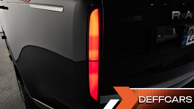 Land Rover RANGE ROVER P530 Autobiography Long Wheel Base купить на сайте DeffCars
