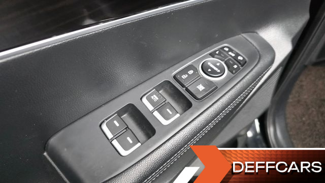 Kia SORENTO Gasoline 2.0 Turbo 2WD Prestige купить на сайте DeffCars