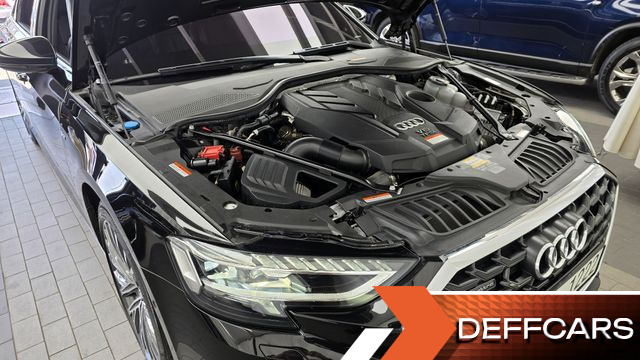 Audi A8 55 TFSI Quattro Premium LWB купить на сайте DeffCars