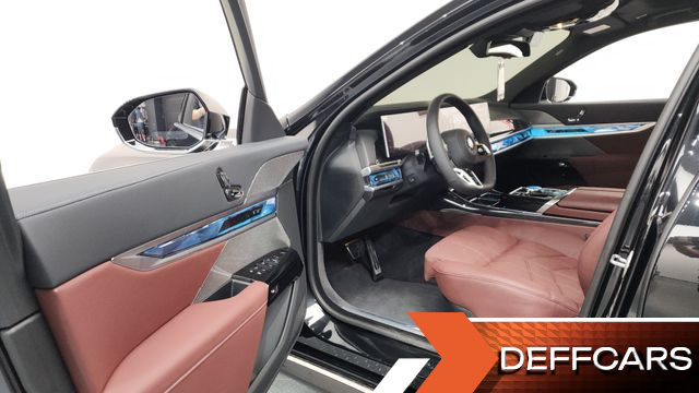 BMW 7-SERIES 740i xDrive M Sport купить на сайте DeffCars