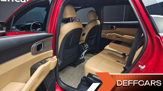 Kia SORENTO HEV 1.6 2WD Prestige купить на сайте DeffCars