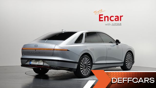 Hyundai GRANDEUR 2,5 Gasoline 2WD Calligraphy купить на сайте DeffCars