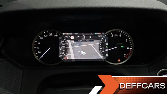 Land Rover RANGE ROVER VELAR 2.0 P250 R-Dynamic SE купить на сайте DeffCars
