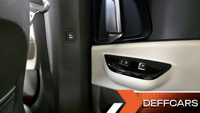 Kia CARNIVAL 9-Seater Noblesse купить на сайте DeffCars