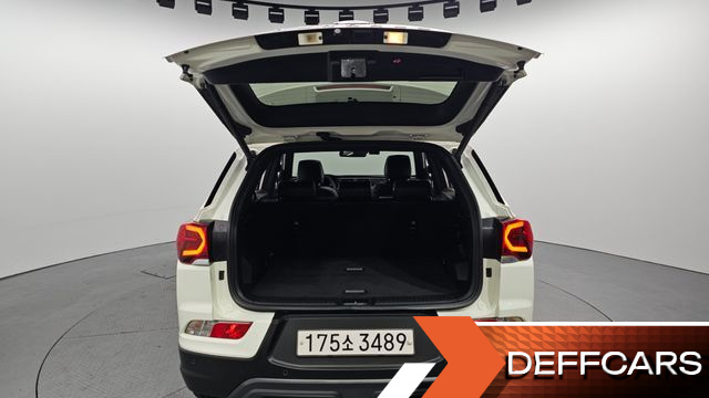 Ssangyong KORANDO Gasoline 1.5 2WD C5 Plus купить на сайте DeffCars
