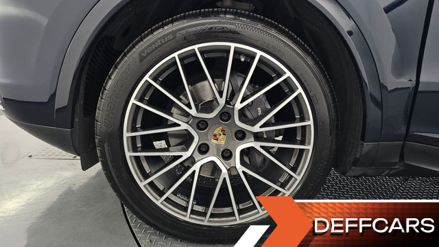 Porsche CAYENNE 3.0 купить на сайте DeffCars