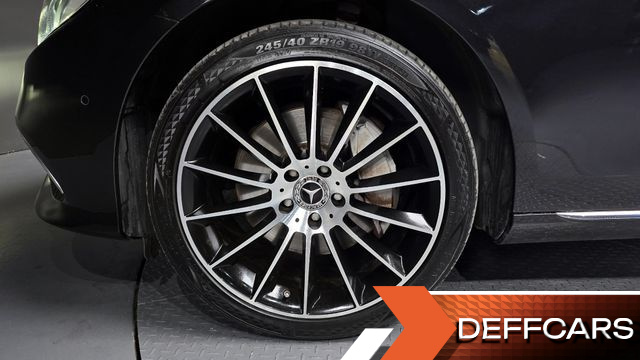 Mercedes E-CLASS E300 4MATIC Exclusive купить на сайте DeffCars