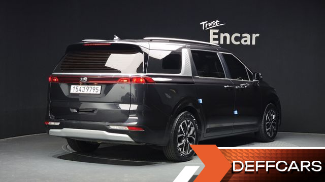 Kia CARNIVAL 9-Seater Prestige купить на сайте DeffCars