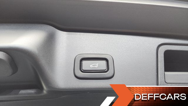 Land Rover RANGE ROVER EVOQUE P250 SE купить на сайте DeffCars