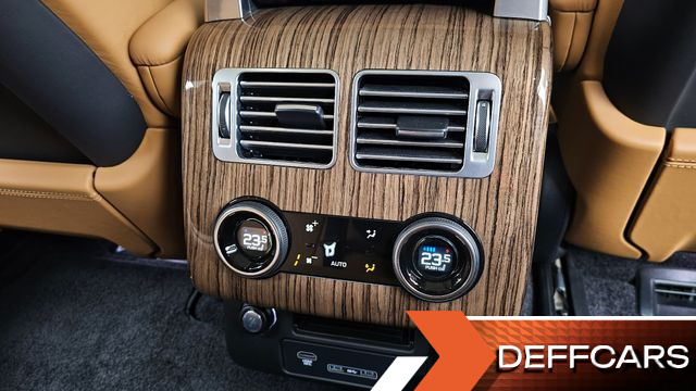 Land Rover RANGE ROVER D350 Vogue SE Disel купить на сайте DeffCars