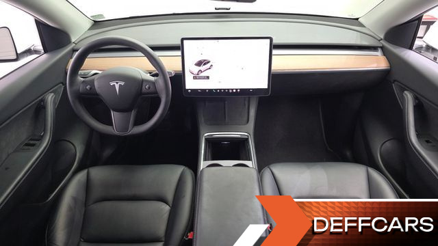 Tesla MODEL Y Long Range AWD купить на сайте DeffCars