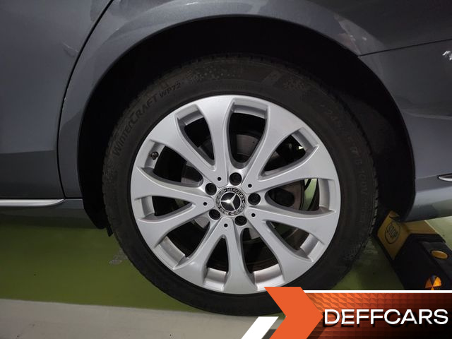 Mercedes E-CLASS E300 4MATIC Exclusive купить на сайте DeffCars
