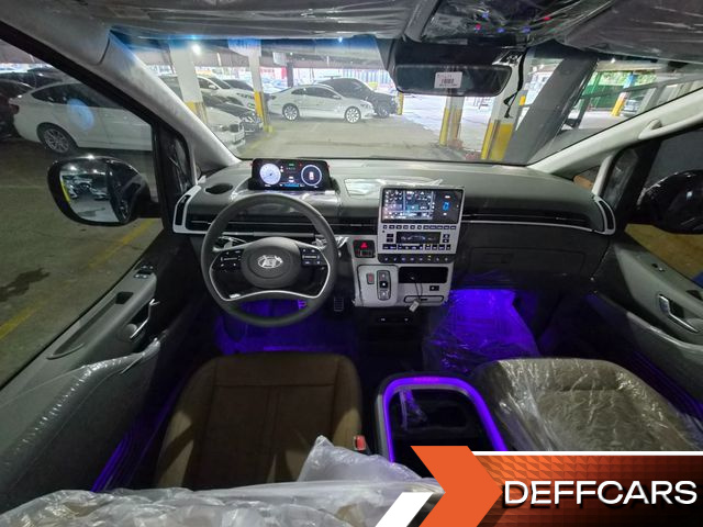 Hyundai STARIA 4WD Lounge 7-Seater Inspiration купить на сайте DeffCars