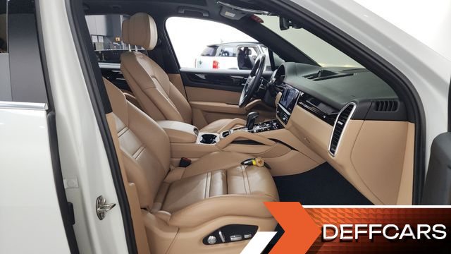 Porsche CAYENNE 3.0 купить на сайте DeffCars
