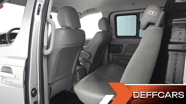 Hyundai STAREX Van 5-Seater Modern купить на сайте DeffCars