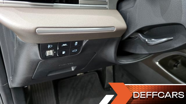 Hyundai GRANDEUR 3.3 Premium Choice купить на сайте DeffCars