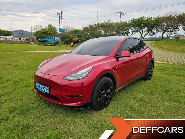 Tesla MODEL Y Long Range AWD купить на сайте DeffCars