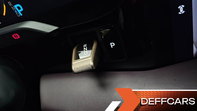 Porsche TAYCAN 4S купить на сайте DeffCars