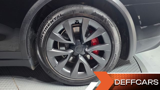 Tesla MODEL X Plaid купить на сайте DeffCars