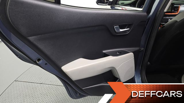 Kia STONIC Diesel 1.6 Prestige купить на сайте DeffCars