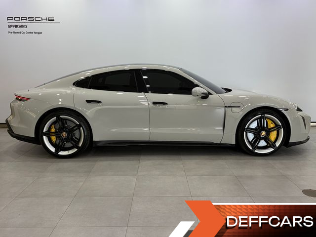 Porsche TAYCAN Turbo S купить на сайте DeffCars