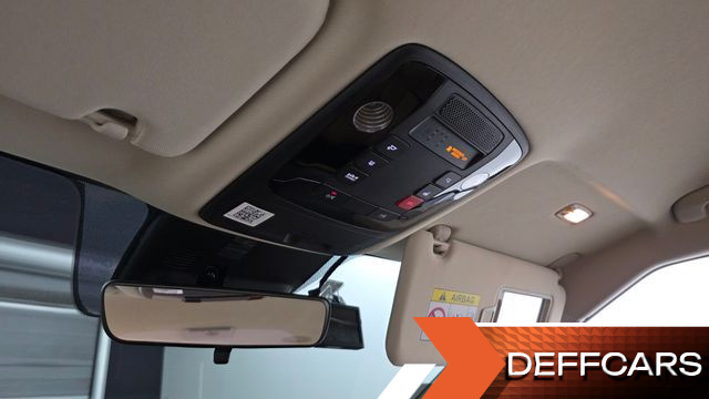 Kia CARNIVAL 9-Seater Prestige купить на сайте DeffCars