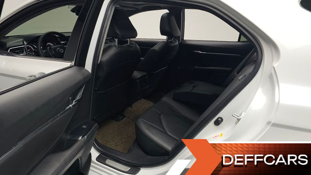 Toyota CAMRY 2.5 купить на сайте DeffCars