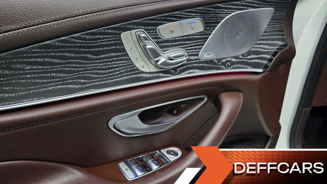 Mercedes CLS-CLASS CLS450 4MATIC AMG Line купить на сайте DeffCars