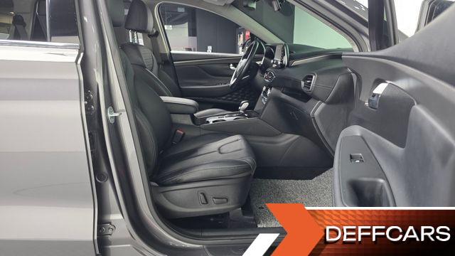 Hyundai SANTAFE Diesel 2.2 4WD Prestige купить на сайте DeffCars