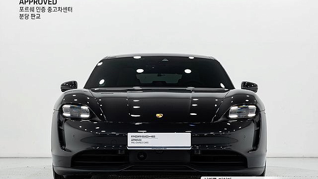 Porsche TAYCAN Base купить на сайте DeffCars