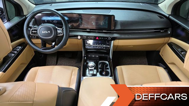 Kia CARNIVAL 9-Seater Signature купить на сайте DeffCars
