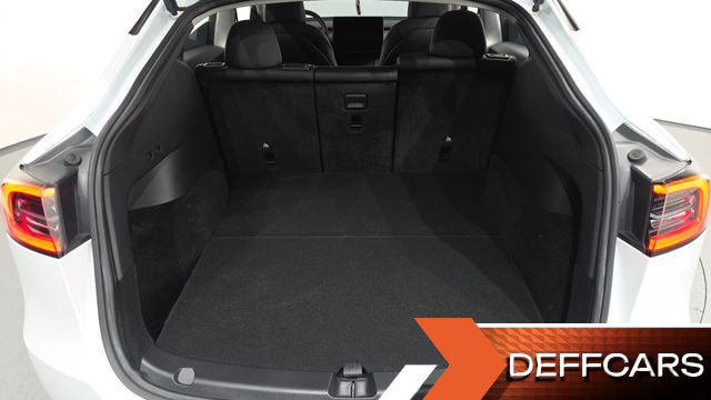 Tesla MODEL Y Long Range AWD купить на сайте DeffCars